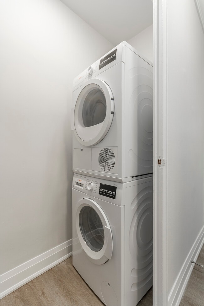 Photo - 3141 Jaguar Valley