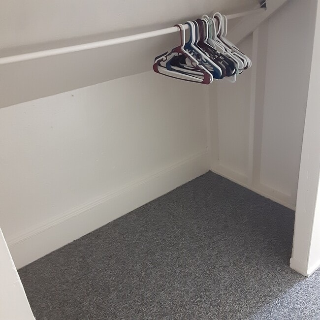 Photo - 105 Somerset St Unit 3