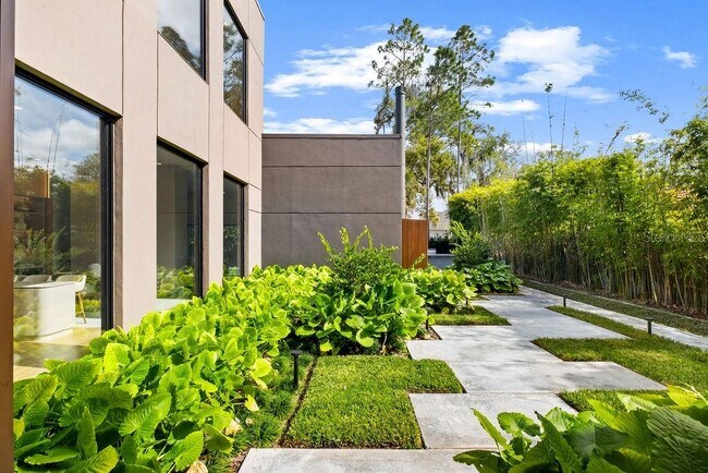 Photo - 1742 Temple Dr