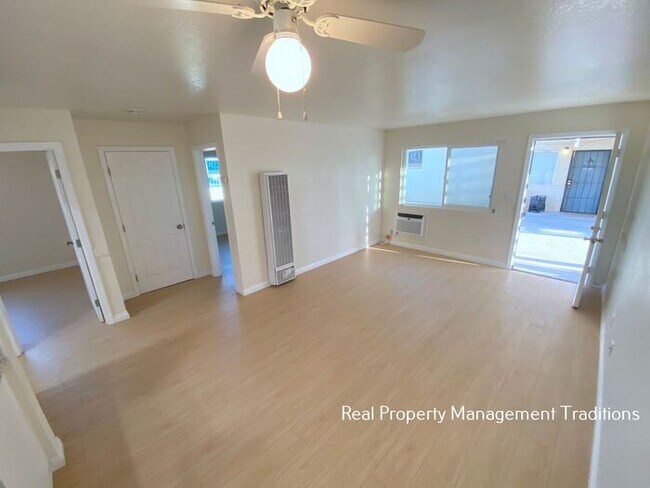 Photo - Updated Apt in Rosamond - Military Discount!