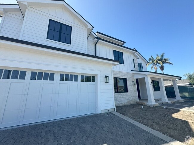 Building Photo - 3312 Kenilworth Dr Rental