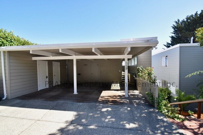 Photo - 120 Buchanan Dr