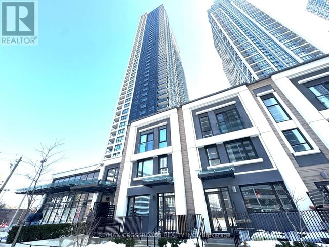 Photo - 5 Mabelle Ave Unité 2932