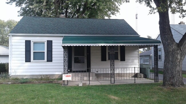 Photo - 1654 Pell Dr