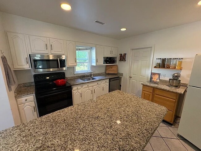 312 Valley-View Rd