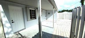 Photo - 630 N 58th Ave