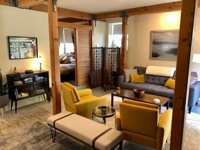 Photo - CARTAL DUPLEX Unit LOWER ~ B