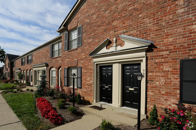 Photo - Jamestown at St. Matthews Apartments