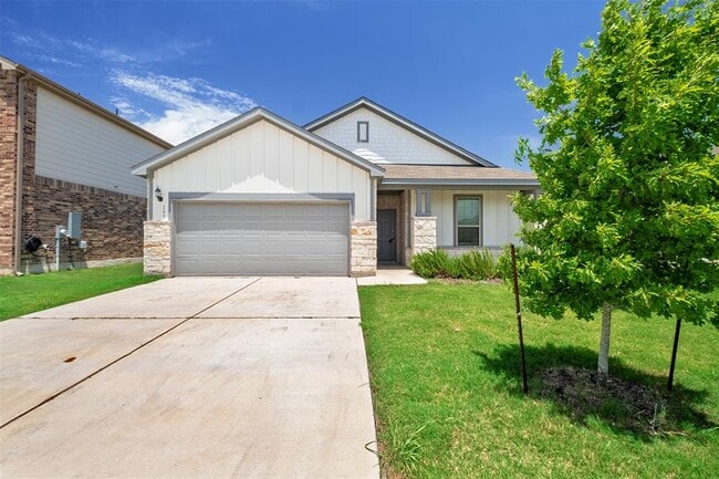 Photo - 157 Janice Rd House