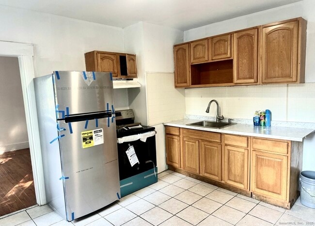 Photo - 219 Connecticut Ave