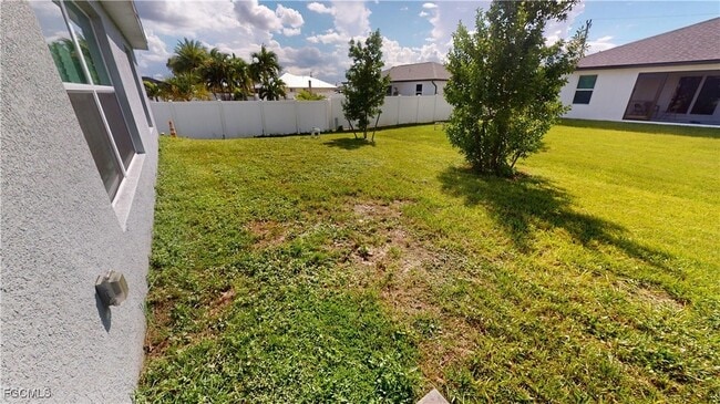 Photo - 3530 NE 21st Ave