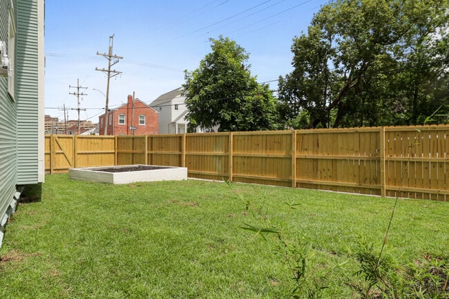 Photo - 2700-02 Soniat St