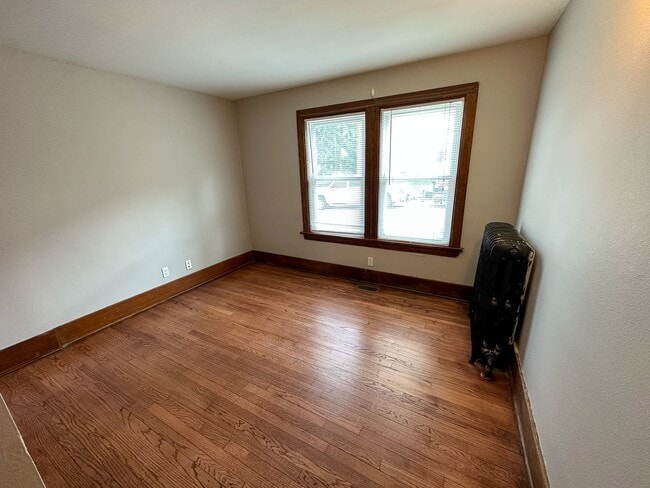225 Sheldon Ave