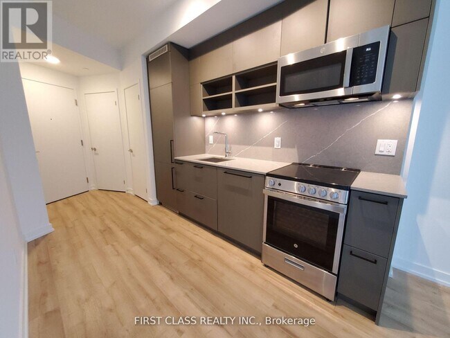 Photo - 135 E Liberty St Unit 1908