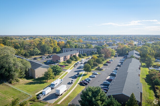 Photo - Fairlawn Apartments