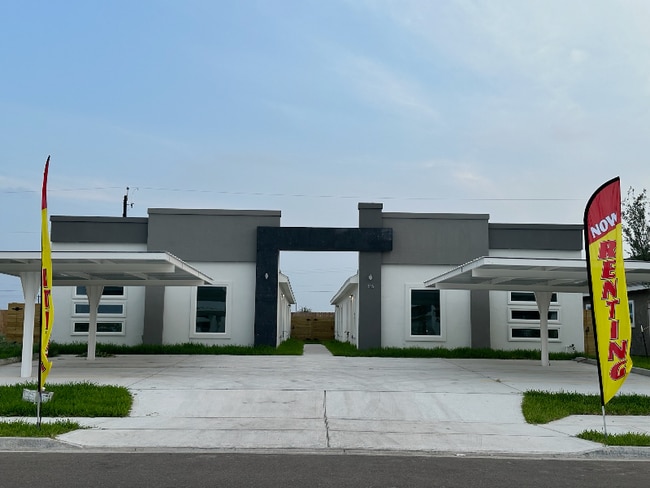 Building Photo - 116 W Campeche Ave Rental