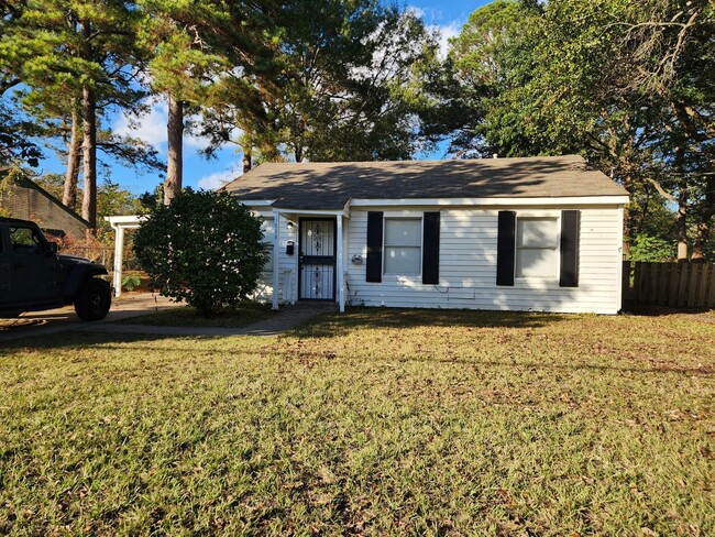 Building Photo - 1808 Corbitt St