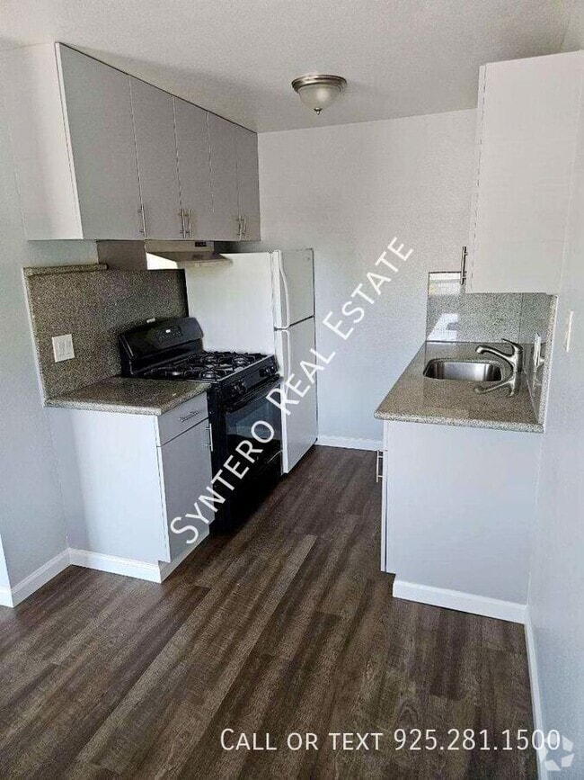 Building Photo - 4819 Clayton Rd Unit 16 Rental