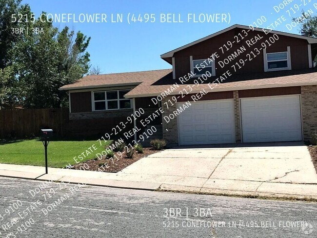 Building Photo - Spacious updated home with washer & dryer ...