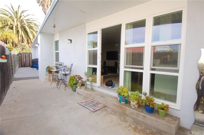 Building Photo - 316 Cazador Ln