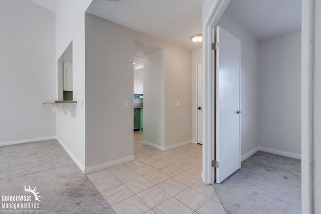 Photo - Charming 3Bdm 2Ba Condo in the Heart of Carlsbad - MI Special