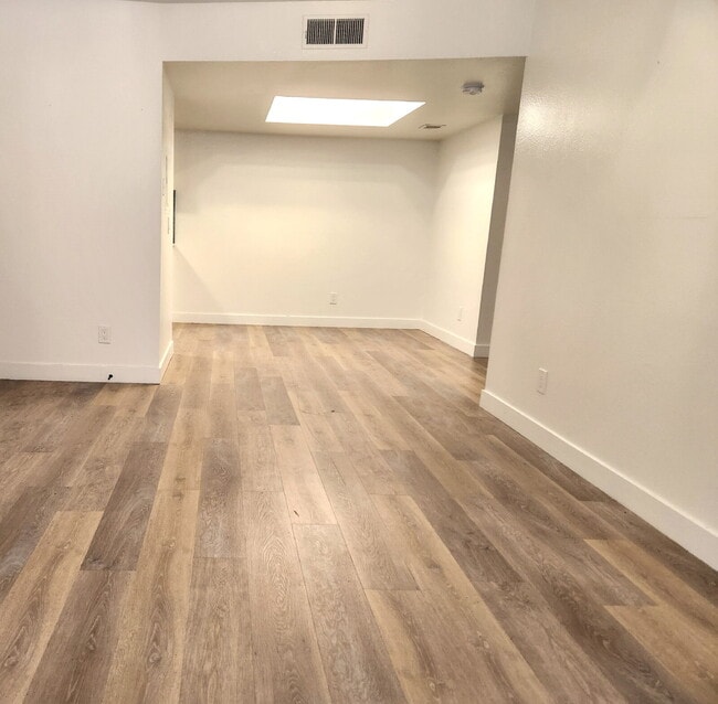 Photo - 2BR/2BA Condo with Community Pool & Spa in... Unidad 105