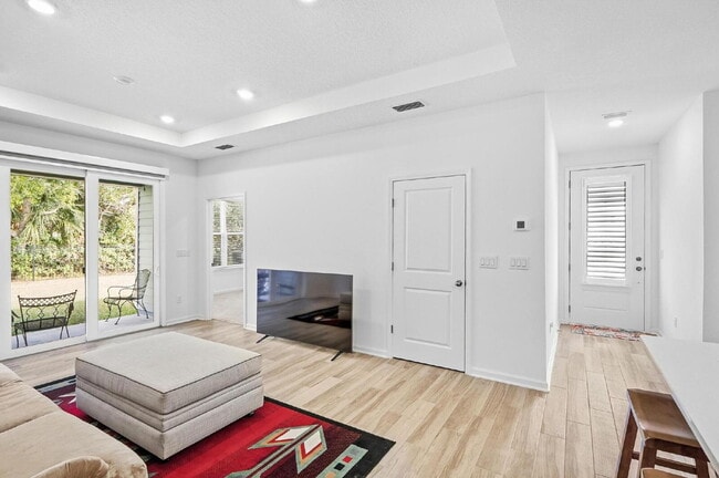 Photo - NEW TOWNHOME