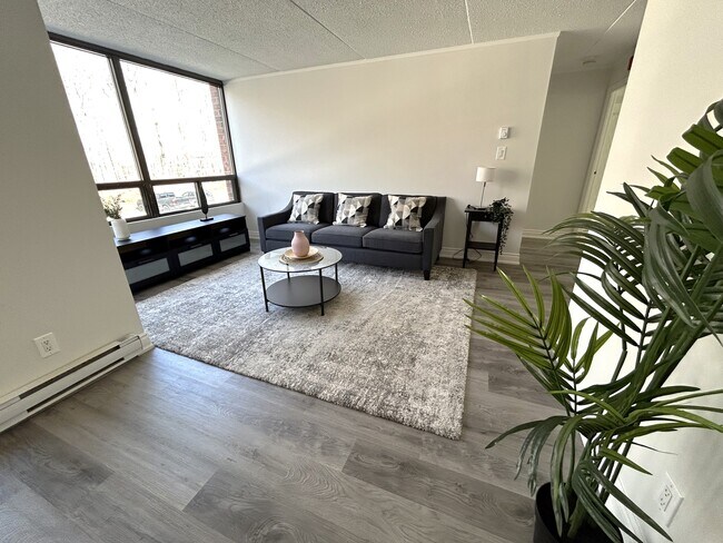 Photo - Heather Forest Apartments