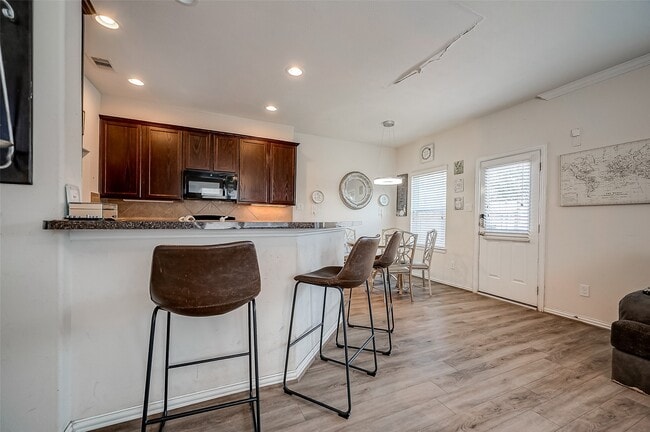 Photo - 11624 Abloom Way