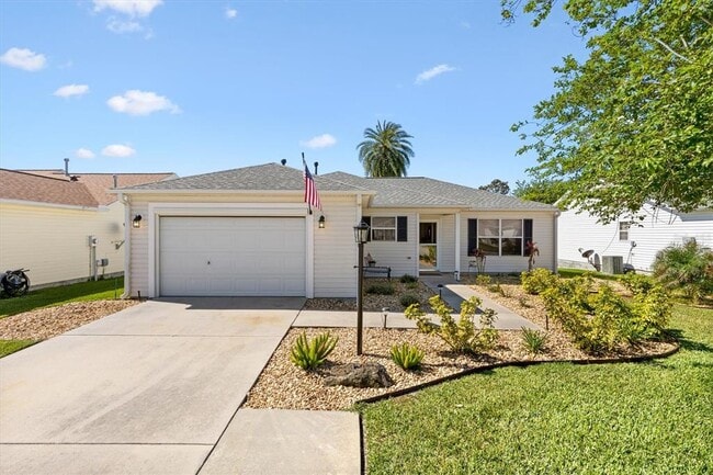 Photo - 17076 SE 96th Chapelwood Cir House
