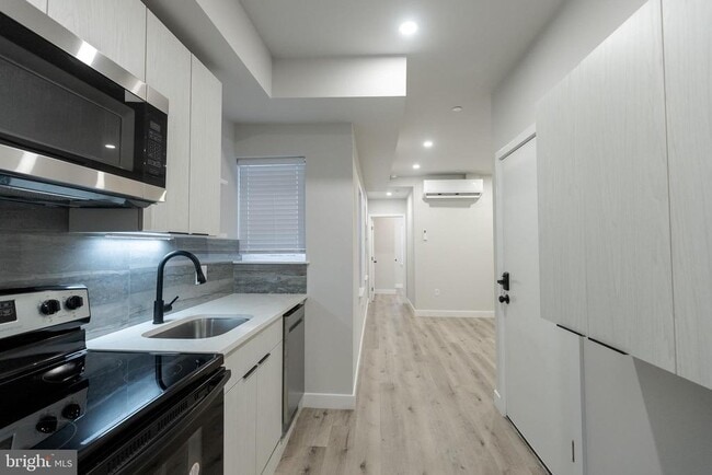 Photo - 3108 Haverford Ave