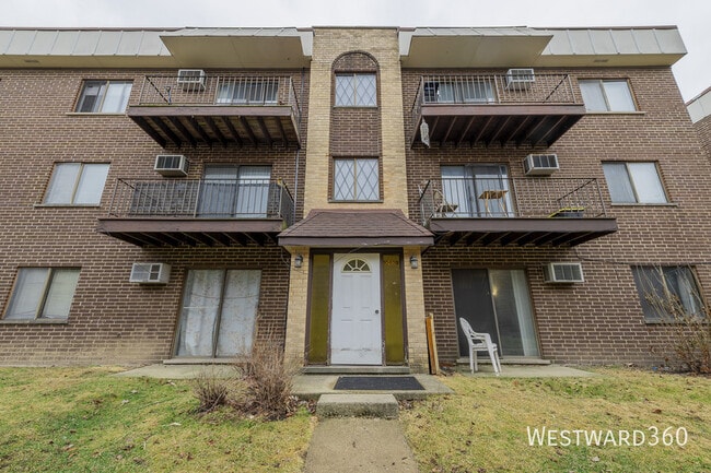 Building Photo - 10409 Dearlove Rd Unit BG