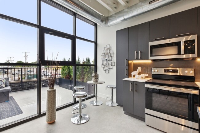 Photo - The Clawsonian