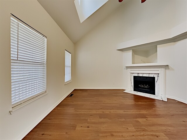 Photo - 679 Whispering Breeze