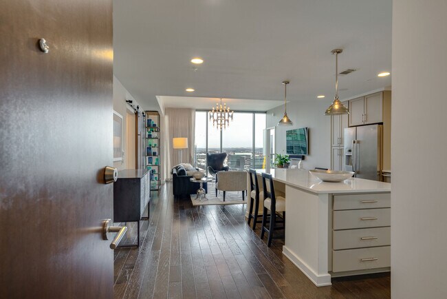 Photo - 1212 Laurel St Unit 1604