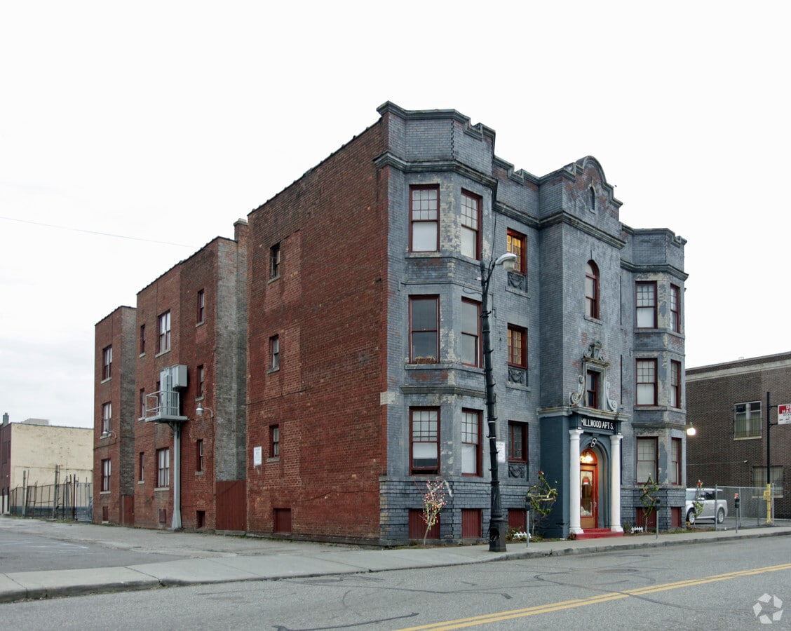 Photo - Millwood Apartments