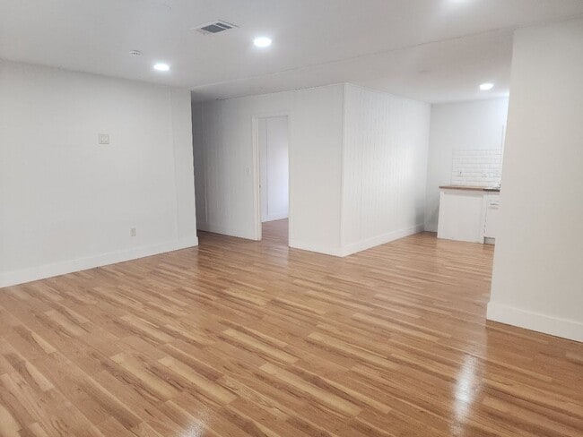 Photo - Renovated and Spacious 5/3 MOBILE HOME - WEST BOCA RATON