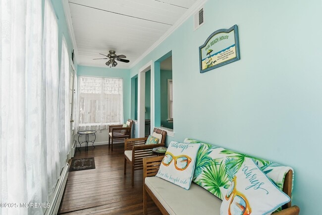 Photo - 34 Waterview Way