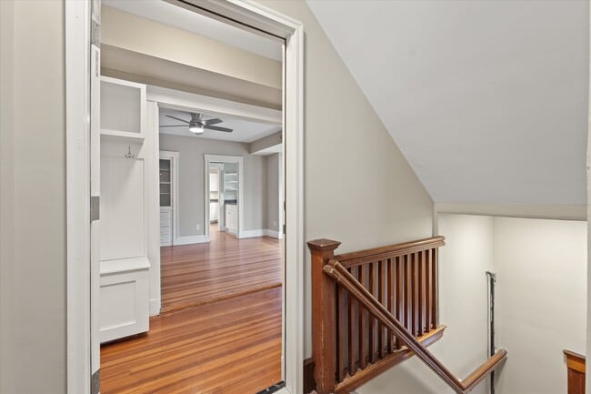 Building Photo - 60 Winslow Ave Unit 2