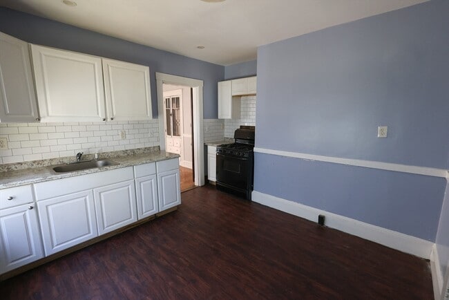 Photo - 65 Glendale St Unit 1
