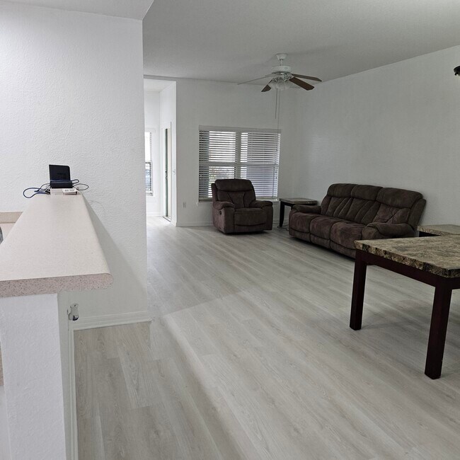 Photo - 1859 S Dovetail Dr Unit 1