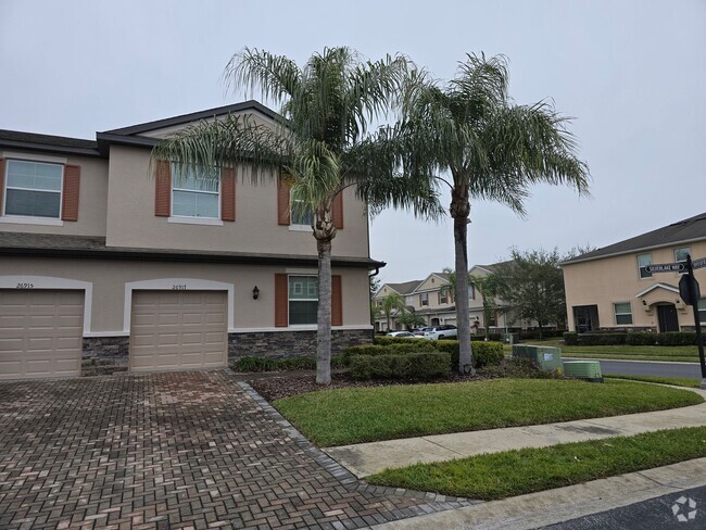 Building Photo - Suburban Wesley Chapel Living in Lakeside/... Rental