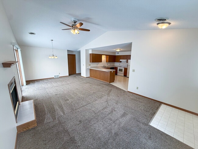 Photo - 13203 39th Ave N