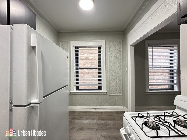 Photo - 1350 N Dearborn St Unit J02W