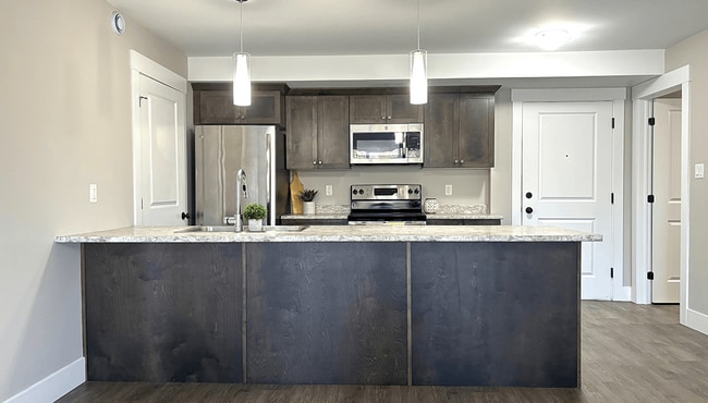 Building Photo - 145 Canaan Drive