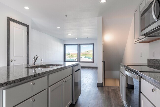 Photo - 2961 Aspen Dr