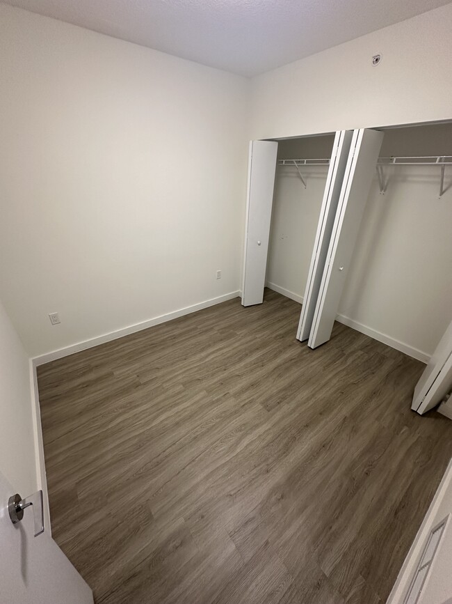 Photo - 520 SW 5th Ave Unit A