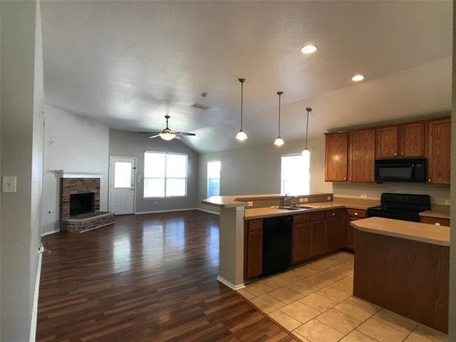 Photo - 13213 Fencerow Rd