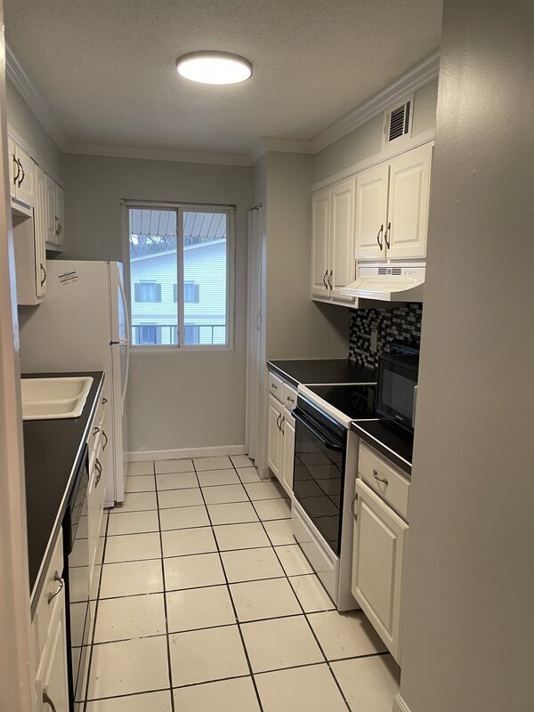 Photo - 1208 Bush River Rd Unidad B10