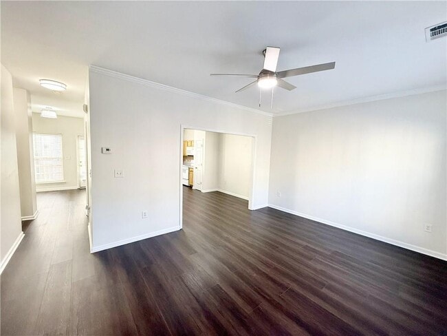 Photo - 5358 Beaver Br